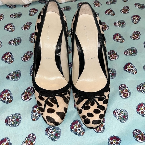 Amalfi pumps,Made in Italy Size 8 B Leopard print pumps excellent condition - Picture 1 of 7